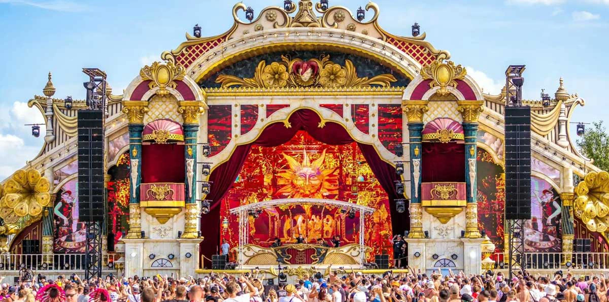 escenario gathering tomorrowland